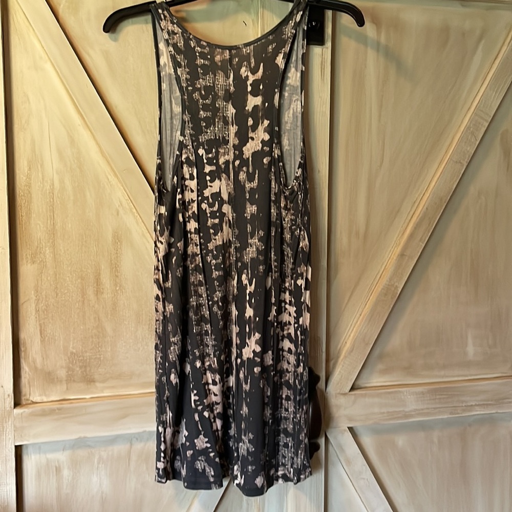 2/$14 Xhiliration AND Mossimo tanks. Pink and Grey. Size Large and Medium. New. - Picture 13 of 15